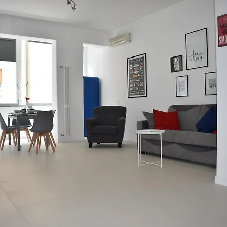 Апартаменты The Loft Vomero *